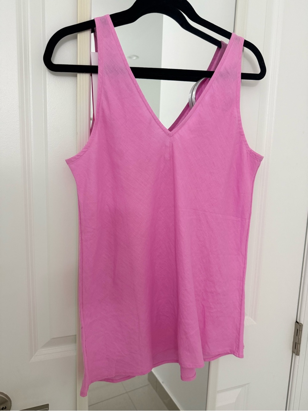Lilly Pulitzer Pink V-Neck Sleeveless Tank